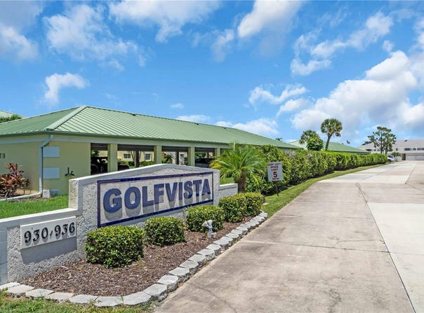 932 CAPRI ISLES BOULEVARD, VENICE, FL 34292