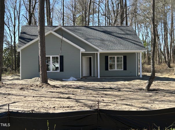 4694 Mcneill Hobbs Road, Bunnlevel, NC 28323