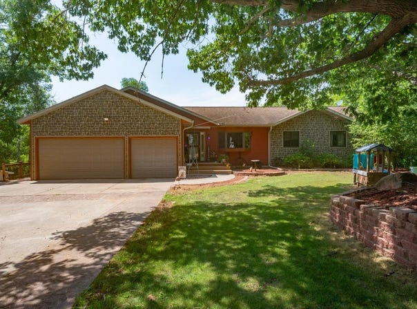 N4745 WHITE LAKE Drive, MONTELLO, WI 53949