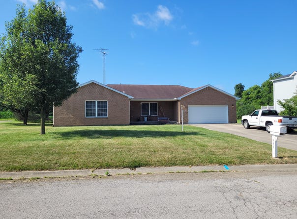 995 old farm Road, Urbana, OH 43078