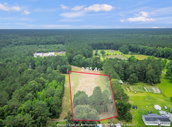 191 Marion Woods Trail, Bonneau, SC 29431