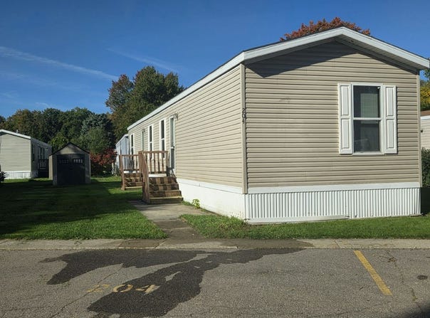 51000 Mott Road, Canton, MI 48188