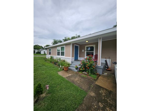 5312 Vicki Street, Haltom City, TX 76117