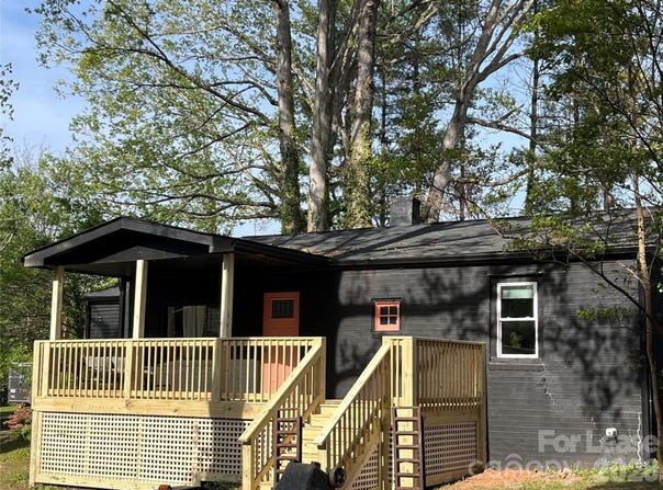 17 Springdale Avenue, Asheville, NC 28803