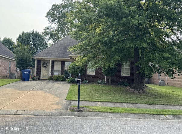 7279 Durango Drive, Horn Lake, MS 38637