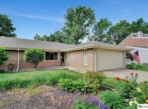 3519 Allendale Drive, Lincoln, NE 68516