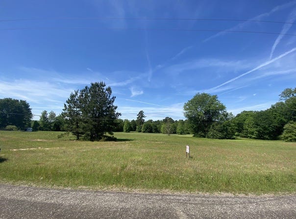 N Rodeo Drive, Gladewater, TX 75645