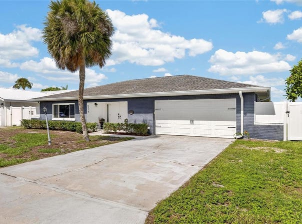6314 WISTERIA Lane, APOLLO BEACH, FL 33572