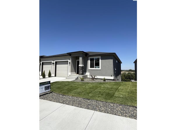 742 Rio Vista Loop, Richland, WA 99352