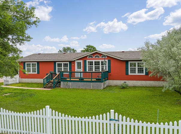6631 Southside Dr, Rapid City, SD 57703