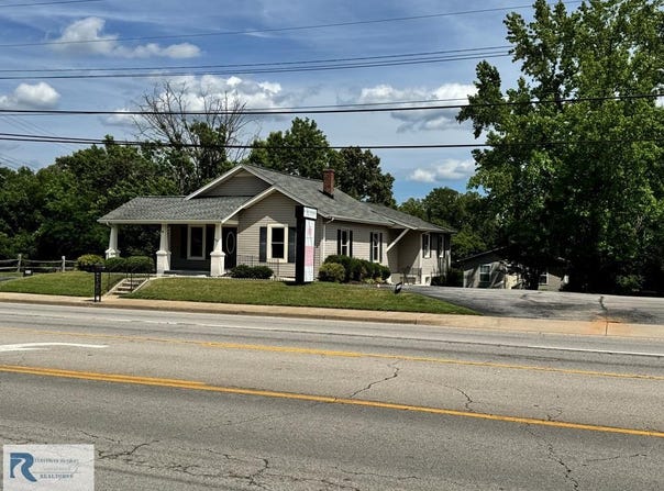 520 PINEY FOREST RD, Danville, VA 24540