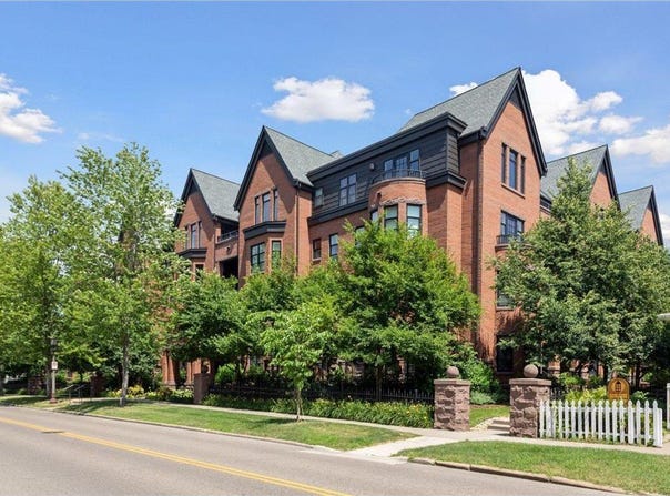 80 Western Avenue N, Saint Paul, MN 55102