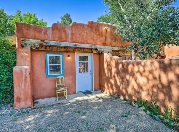 510 And 512 Anglada Ln, Taos, NM 87571-0000