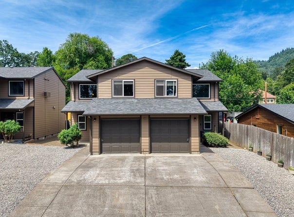 344 SE OAK ST, White Salmon, WA 98672
