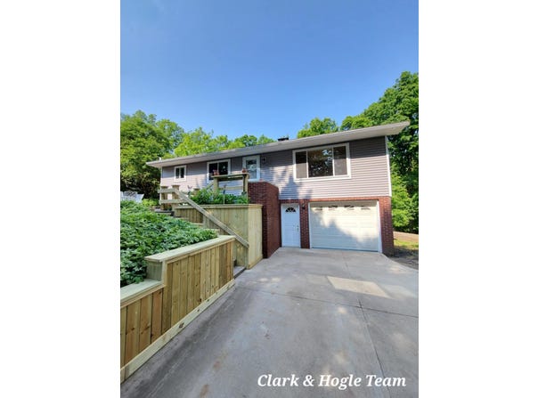 14264 Watson Road, Bath, MI 48808