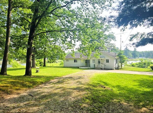600 Bushong Beach Drive, Gladwin, MI 48624