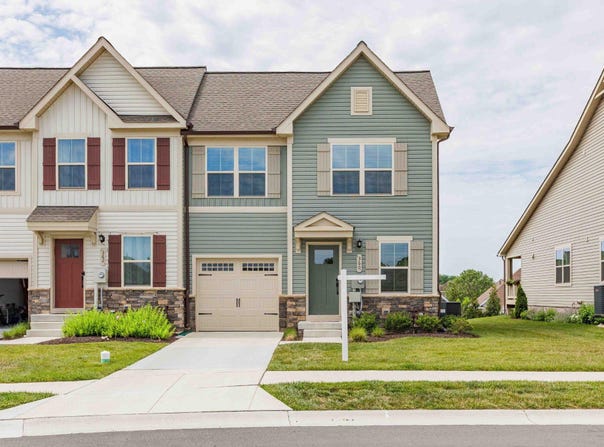360 SHORTLEAF Circle, FREDERICK, MD 21702