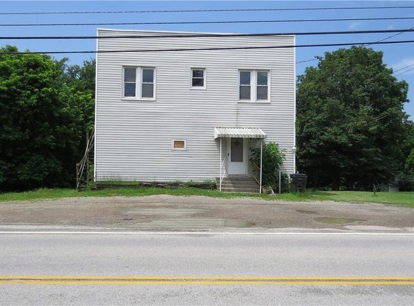 804 E Market Street, Cadiz, OH 43907