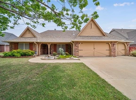 8949 N 139th E Avenue, Owasso, OK 74055