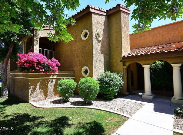 6945 E COCHISE Road E, Paradise Valley, AZ 85253