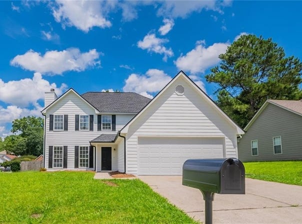 5916 Farmbrook Lane, Rex, GA 30273