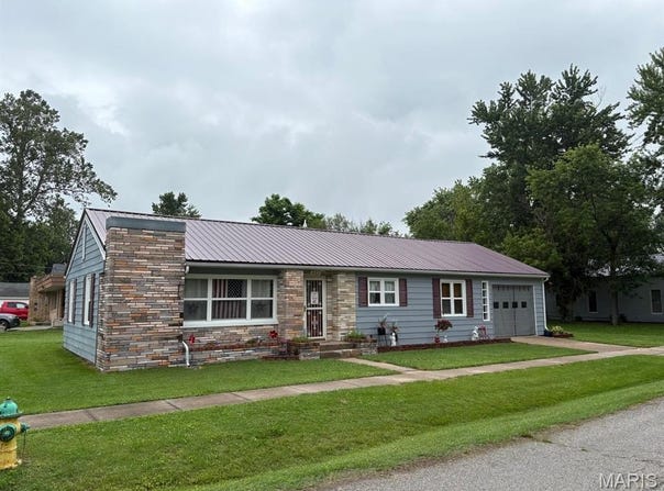 422 W Dover Street, Monroe City, MO 63456