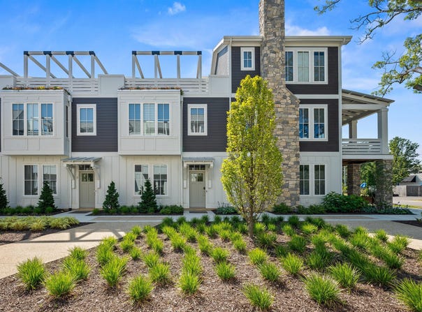 16007 Goodwin Avenue, Union Pier, MI 49129