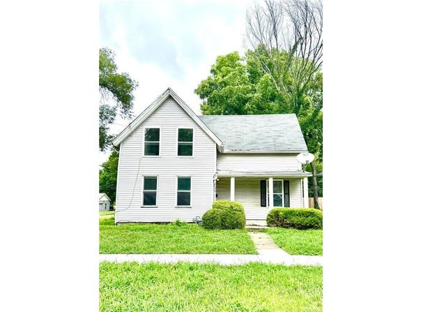 736 Brown Avenue, Osawatomie, KS 66064