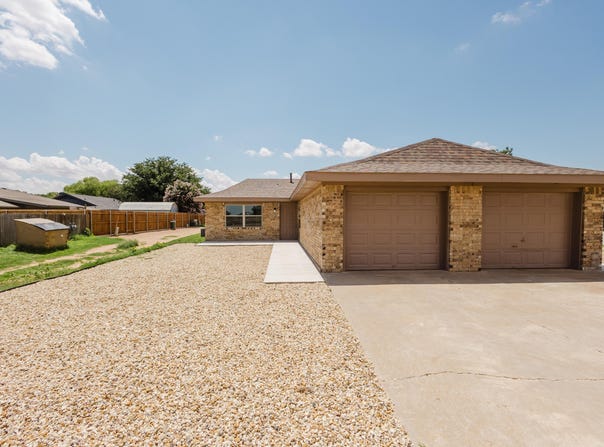 1111 Cheryl Drive, Brownfield, TX 79316