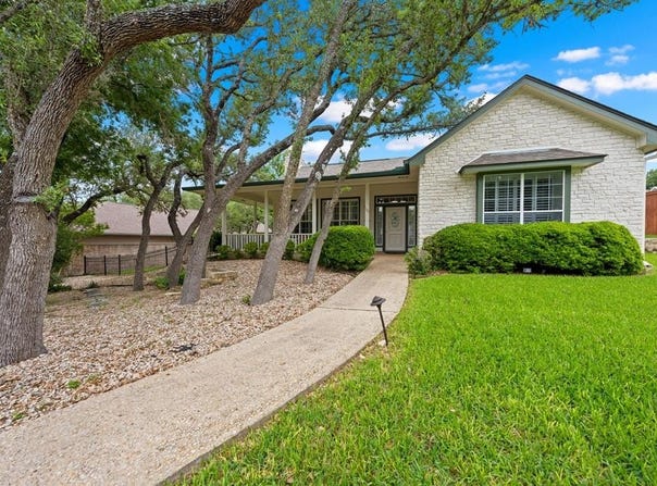 105 St Andrews Loop, Kerrville, TX 78028