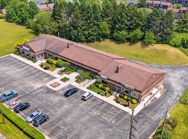 2603 S Cleveland Avenue, St. Joseph, MI 49085