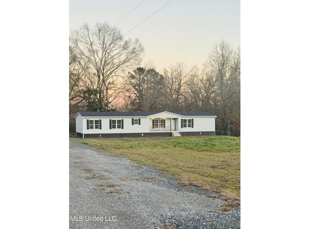 11 E Wilderness Road, Natchez, MS 39120