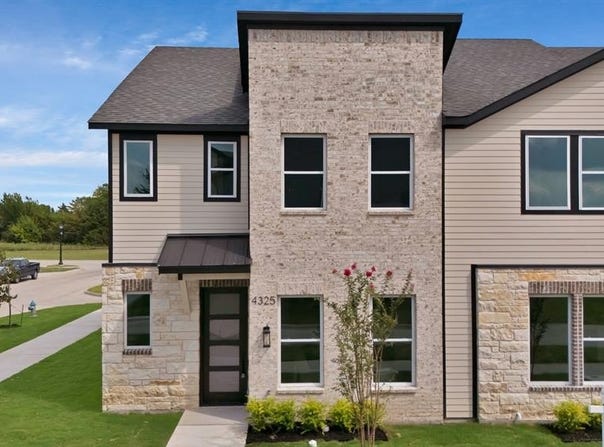 4325 Centerton Mews, Rowlett, TX 75089