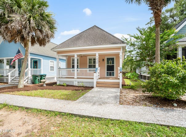 635 16th Street, Port Royal, SC 29935