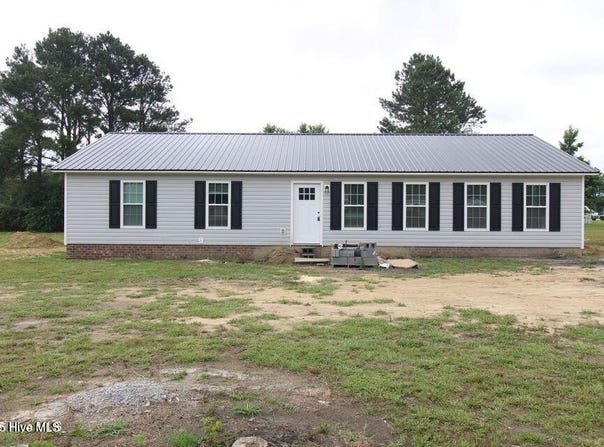 729 Tracy Road, Deep Run, NC 28525