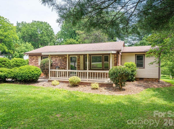 626 Dallas Spencer Mtn Road, Dallas, NC 28034