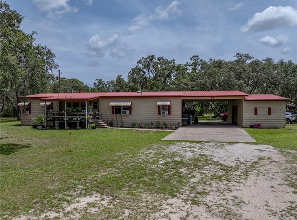 2015 TIGER CREEK TRAIL, LAKE WALES, FL 33898