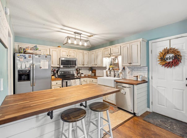 204 Warrior Street, Crestview, FL 32536