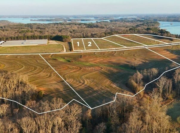 02 Dobbins Road, Townville, SC 29689