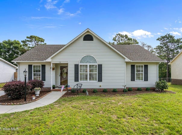 58 Crystal Road, Southport, NC 28461