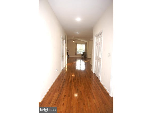 303 STRATFORD CIRCLE, LOCUST GROVE, VA 22508