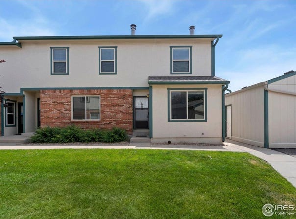 916 44th Ave Ct, Greeley, CO 80634