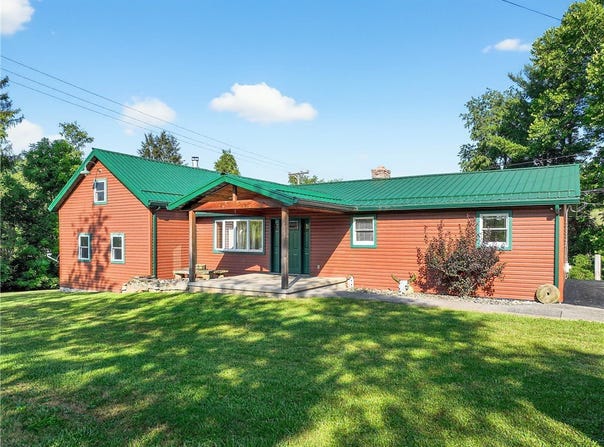 119 Meadowbrook Rd, Washingtn/Ruff Creek, PA 15370
