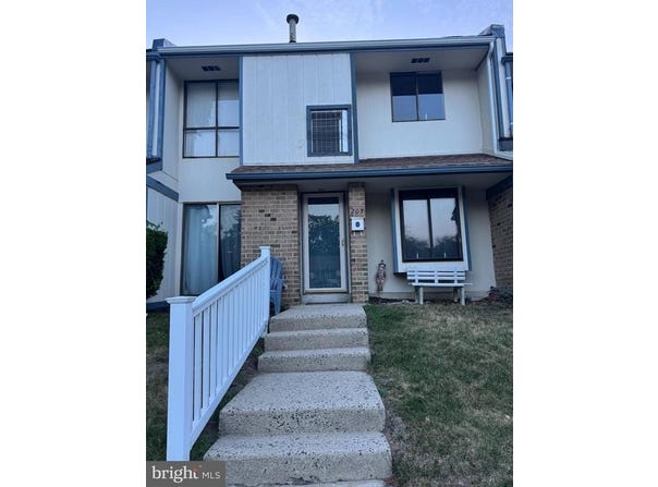 207 TIMBER CREEK RD, CLEMENTON, NJ 08021