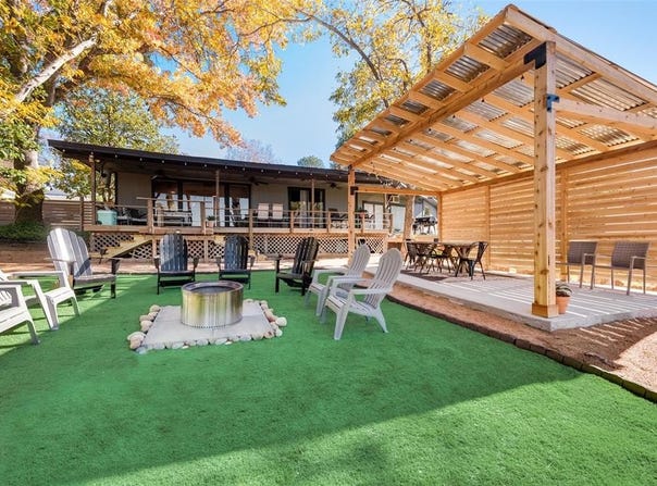 162 redondo, Gun Barrel City, TX 75156