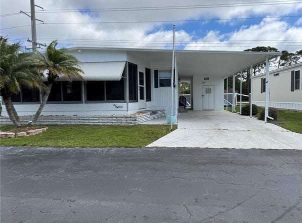 218 PALM AIR DRIVE, OSPREY, FL 34229