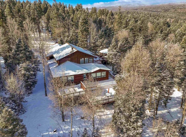 35 Camino Real, Angel Fire, NM 87710