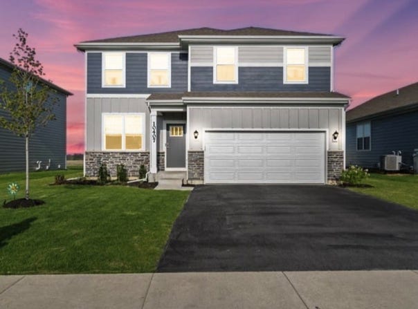 10407 Morse Place, Crown Point, IN 46307