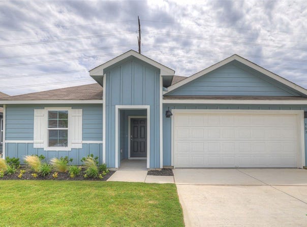 903 PRINCE ALBERT, Seguin, TX 78155