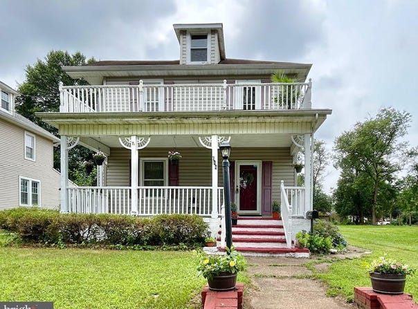 644 E FRONT STREET, FLORENCE, NJ 08518